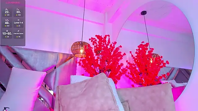 KimVelezz online show from March 2025 12:55:02 PM