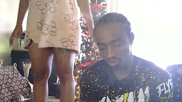 exotic  couple online show from December 2024 04:43:01 PM