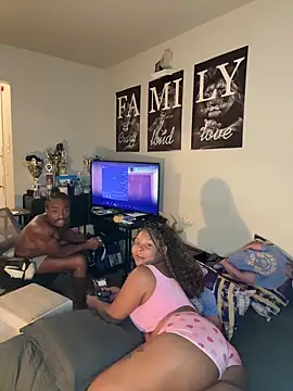 exotic  couple online show from October 2025 03:09:01 AM