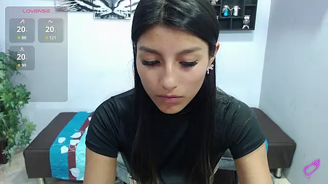 Cailee Mansour online show from December 2024 08:18:01 PM