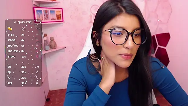 Cailee Mansour online show from September 2025 08:00:02 PM