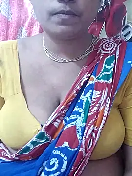 miss-Riy online show from December 2025 06:12:02 AM