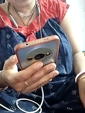 miss-Riy online show from February 2026 04:47:02 PM