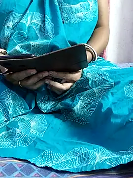 Snapshot of miss-Riy chatting on May 2026 05:21:02 PM miss-Riy online show from May 2026 05:21:02 PM