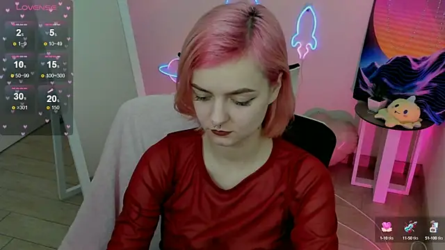 Fire Bestie online show from February 2025 07:52:01 PM