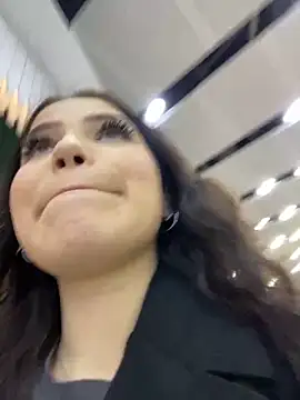 Snapshot of Chloe__Moon chatting on December 2024 04:16:01 PM Chloe Moon online show from December 2024 04:16:01 PM