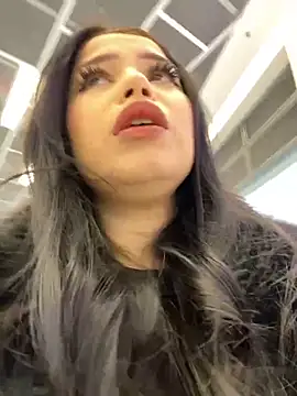 Snapshot of Chloe__Moon chatting on December 2024 11:43:02 AM Chloe Moon online show from December 2024 11:43:02 AM