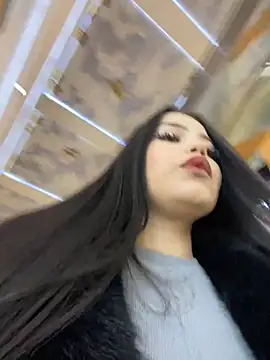 Snapshot of Chloe__Moon chatting on December 2024 04:06:01 PM Chloe Moon online show from December 2024 04:06:01 PM