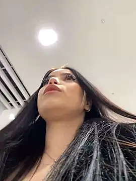 Snapshot of Chloe__Moon chatting on December 2024 10:21:01 AM Chloe Moon online show from December 2024 10:21:01 AM