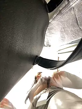 Snapshot of Chloe__Moon chatting on January 2025 11:43:02 AM Chloe Moon online show from January 2025 11:43:02 AM