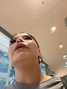 Snapshot of Chloe__Moon chatting on March 2025 09:24:02 AM Chloe Moon online show from March 2025 09:24:02 AM