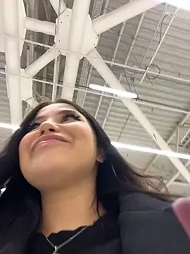 Snapshot of Chloe__Moon chatting on March 2025 04:23:02 PM Chloe Moon online show from March 2025 04:23:02 PM