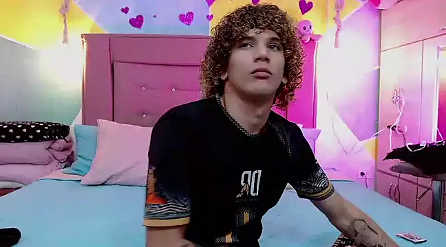 Snapshot of tylor_boy chatting on March 2025 03:10:02 AM tylor boy online show from March 2025 03:10:02 AM