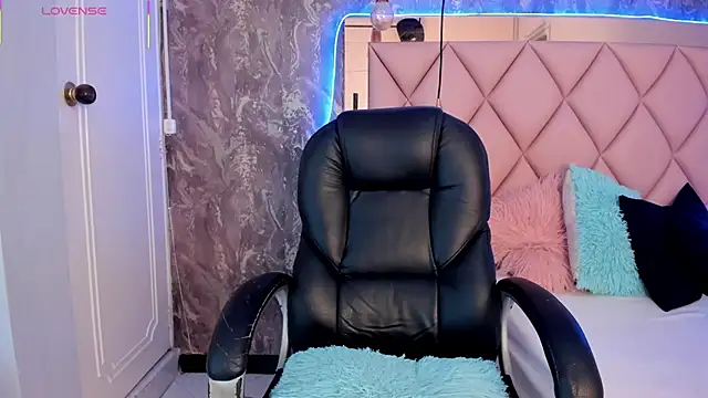 AntonellaQueenn online show from February 2025 11:22:01 AM