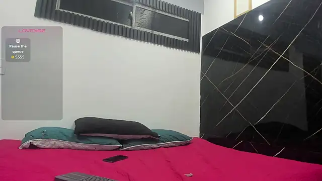 Snapshot of Analiasmith89 chatting on December 2025 03:35:02 AM Analiasmith89 online show from December 2025 03:35:02 AM