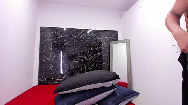 Snapshot of Analiasmith89 chatting on February 2026 03:37:02 AM Analiasmith89 online show from February 2026 03:37:02 AM