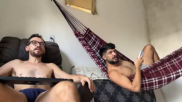 LUH133 online show from April 2026 06:02:02 PM