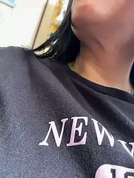 Snapshot of Milff_parkerrr chatting on January 2025 06:27:02 PM Milff parkerrr online show from January 2025 06:27:02 PM