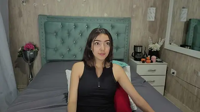 Marcelaa fox online show from May 2026 08:38:02 PM