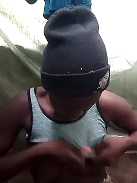 Snapshot of Black_juicy24 chatting on January 2025 12:05:02 PM Black juicy24 online show from January 2025 12:05:02 PM