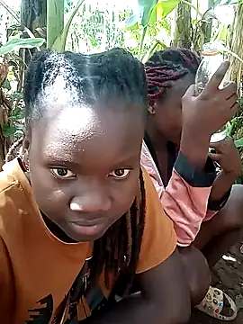 Snapshot of Black_juicy24 chatting on January 2025 11:17:01 AM Black juicy24 online show from January 2025 11:17:01 AM