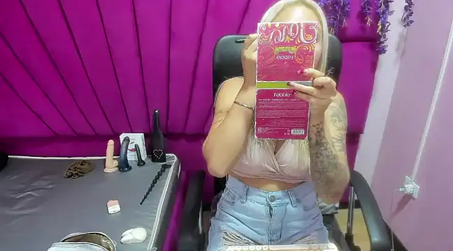 ConstansBlonde online show from March 2025 01:57:02 PM