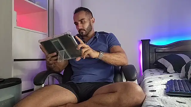 orion1993 online show from December 2024 08:16:01 AM