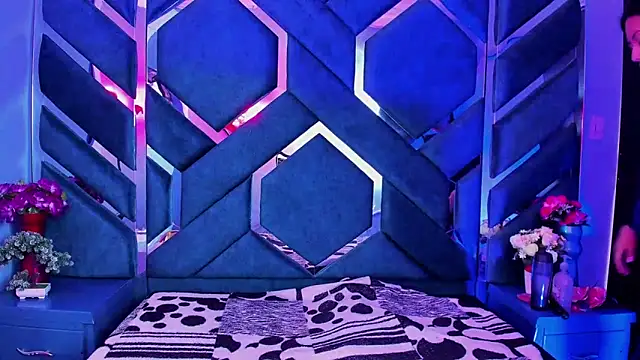 Snapshot of slut_anal_ chatting on January 2025 01:07:01 PM slut anal online show from January 2025 01:07:01 PM