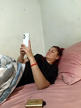 Scarlett-Leh online show from September 2025 11:53:02 AM