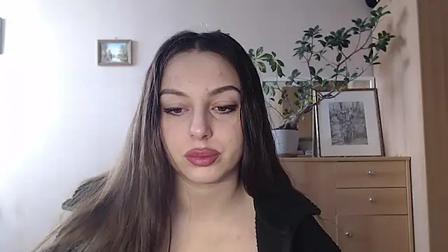 courtneyPerfect online show from January 2025 07:43:01 AM