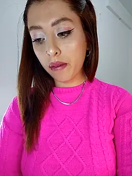 nix white online show from February 2025 08:42:02 PM