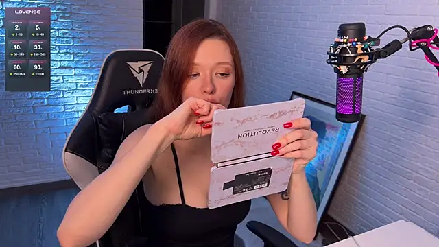 mirai meeow online show from January 2025 02:28:01 PM