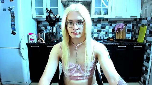 Snapshot of Jimmy_Bearn chatting on November 2025 02:46:01 PM Jimmy Bearn online show from November 2025 02:46:01 PM