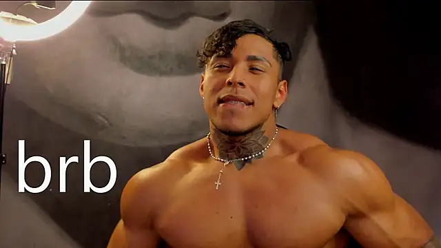 Snapshot of bradley_smith chatting on March 2025 09:56:01 AM bradley smith online show from March 2025 09:56:01 AM