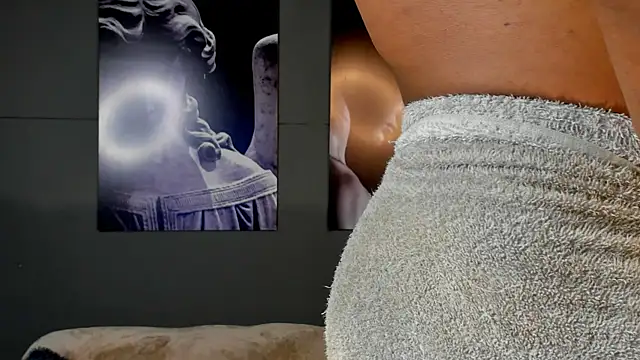 Snapshot of bradley_smith chatting on January 2026 05:33:02 AM bradley smith online show from January 2026 05:33:02 AM