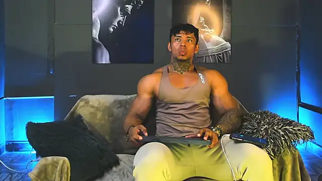 Snapshot of bradley_smith chatting on February 2026 09:22:01 PM bradley smith online show from February 2026 09:22:01 PM