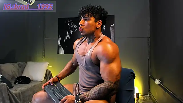 Snapshot of bradley_smith chatting on February 2026 03:46:02 AM bradley smith online show from February 2026 03:46:02 AM