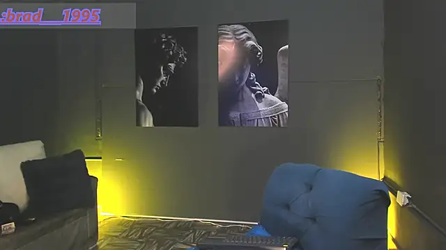 Snapshot of bradley_smith chatting on February 2026 04:34:02 AM bradley smith online show from February 2026 04:34:02 AM