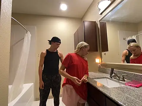 Snapshot of girlfriendmissy chatting on February 2025 07:23:01 PM girlfriendmissy online show from February 2025 07:23:01 PM