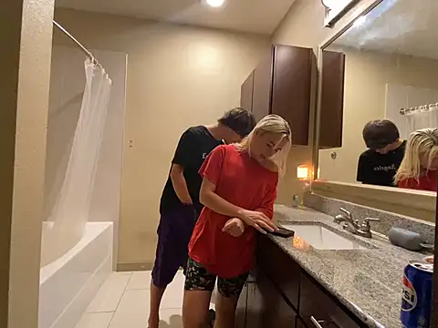 Snapshot of girlfriendmissy chatting on February 2025 12:41:02 AM girlfriendmissy online show from February 2025 12:41:02 AM