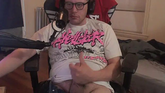 chicostick413 online show from October 2025 02:25:02 PM