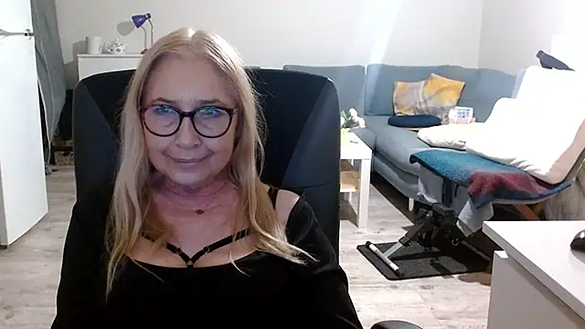 sofia xkiss online show from March 2025 05:39:02 PM