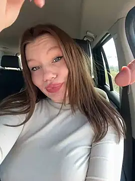 justmila online show from February 2025 12:17:02 PM