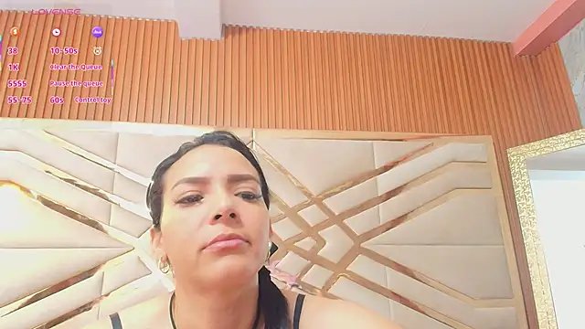 Snapshot of Sluttyandmature chatting on February 2025 12:39:02 PM Sluttyandmature online show from February 2025 12:39:02 PM