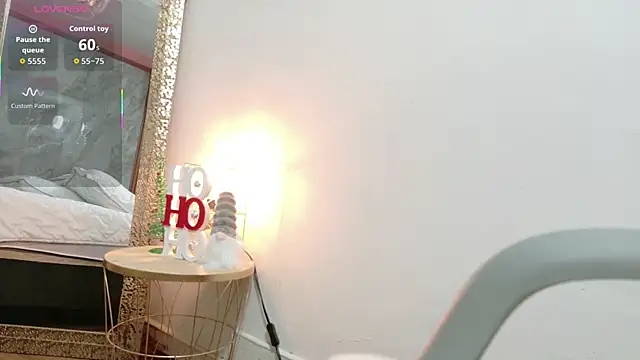 Snapshot of Sluttyandmature chatting on November 2025 01:00:02 PM Sluttyandmature online show from November 2025 01:00:02 PM