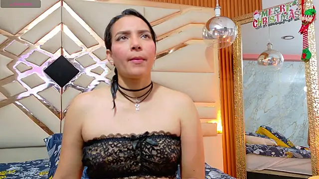 Snapshot of Sluttyandmature chatting on December 2025 01:06:01 PM Sluttyandmature online show from December 2025 01:06:01 PM