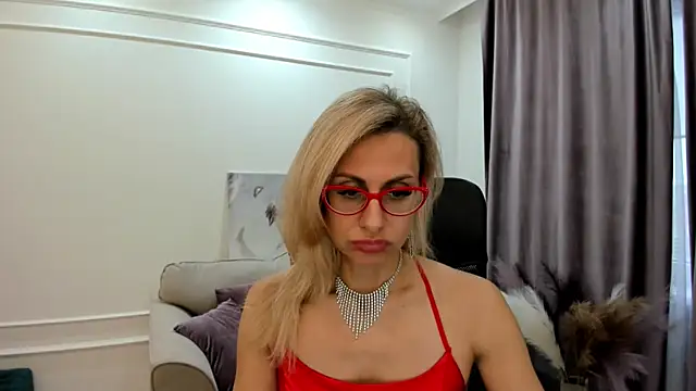 MuseOfStage online show from January 2025 12:09:02 PM