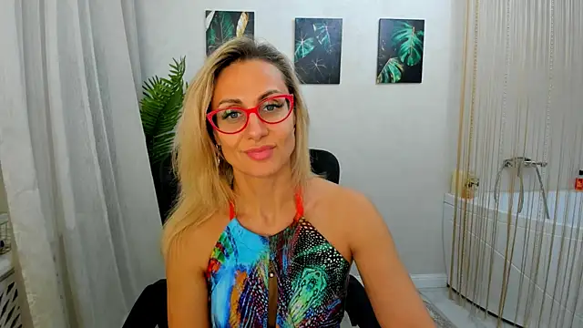 MuseOfStage online show from November 2025 11:42:02 AM