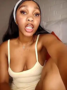 Shria107 online show from March 2026 09:41:02 PM