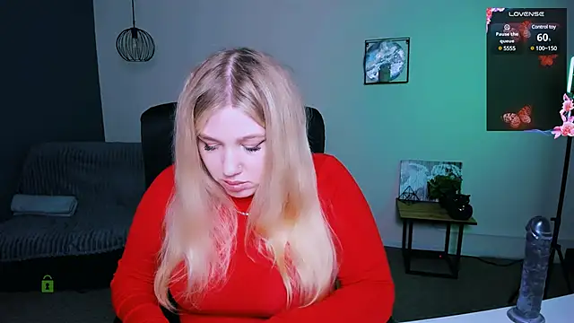 juli kisss online show from January 2025 07:39:02 PM